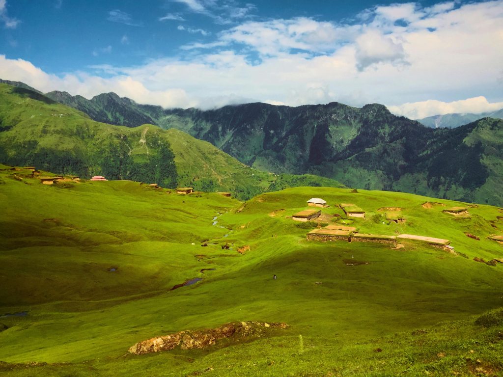 tourism in kashmir,kashmir tourism photos